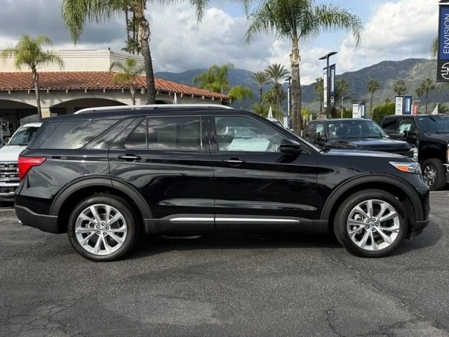 2023 Ford Explorer 6th Gen - Image 17 of 21