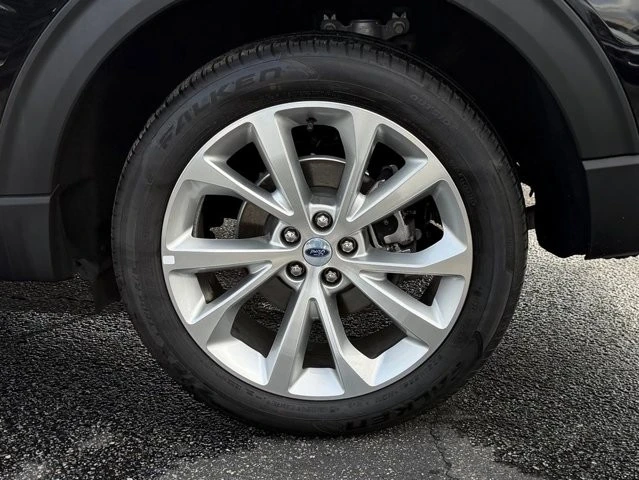 2023 Ford Explorer 6th Gen - Image 11 of 12