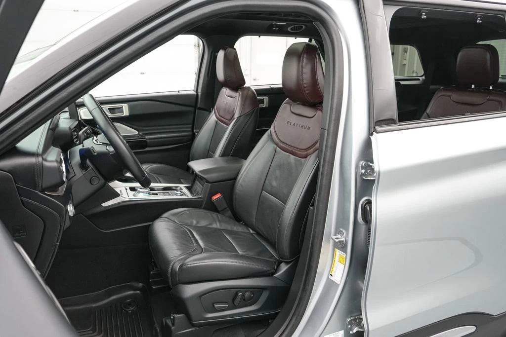 2023 Ford Explorer 6th Gen - Image 12 of 21