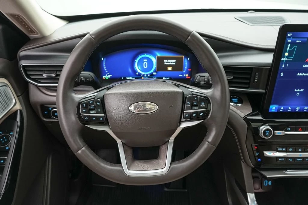 2023 Ford Explorer 6th Gen - Image 14 of 21