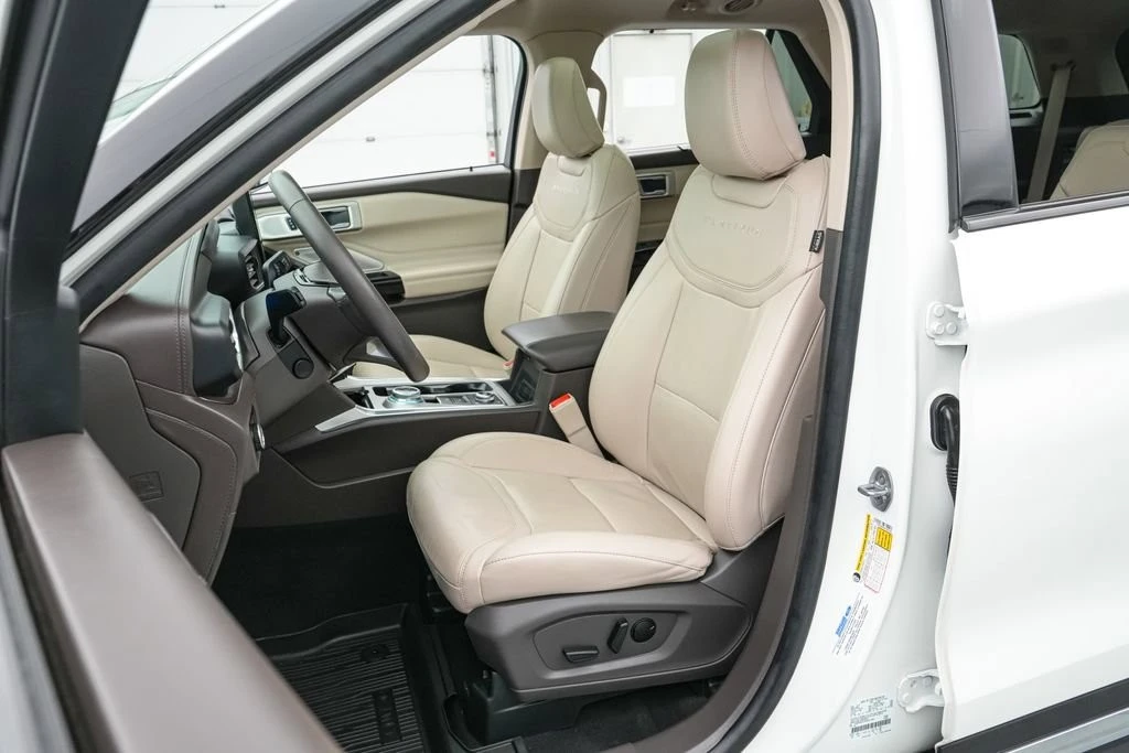 2023 Ford Explorer 6th Gen - Image 12 of 21