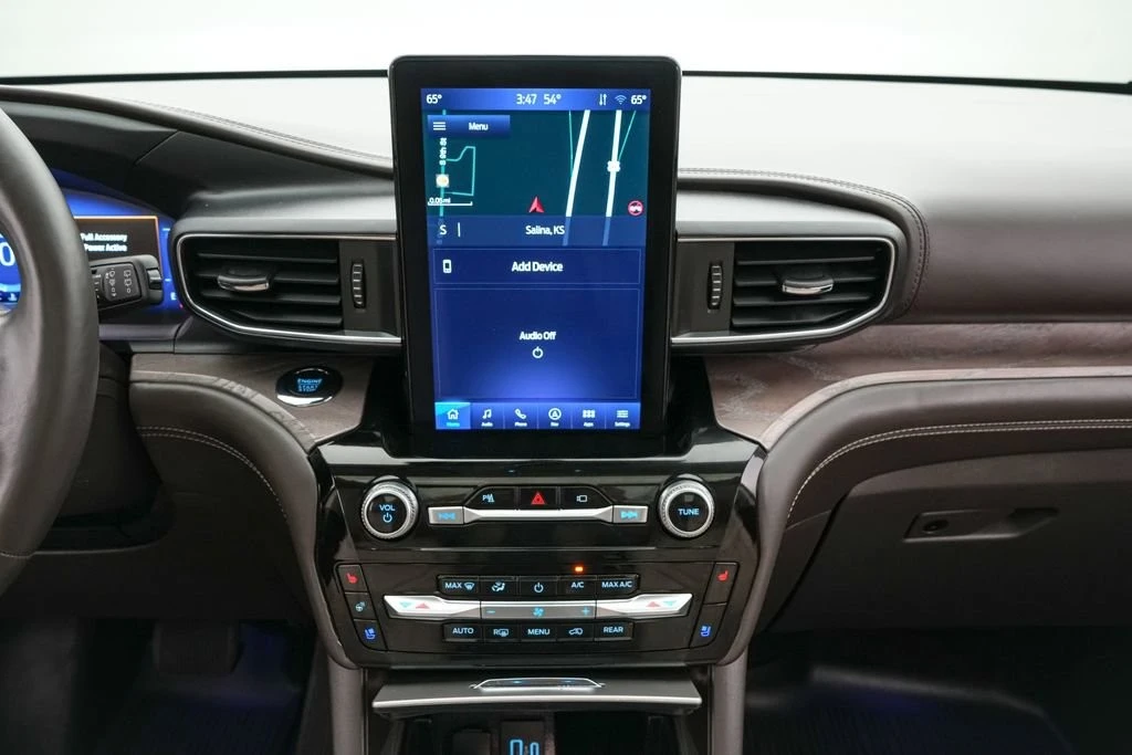 2023 Ford Explorer 6th Gen - Image 16 of 21