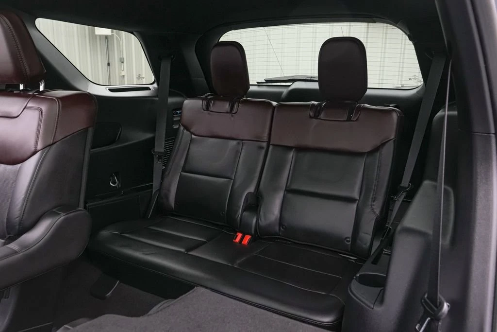 2023 Ford Explorer 6th Gen - Image 20 of 21