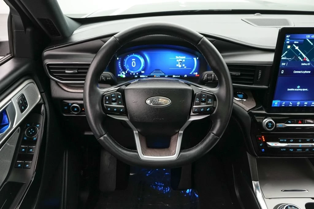 2023 Ford Explorer 6th Gen - Image 14 of 21