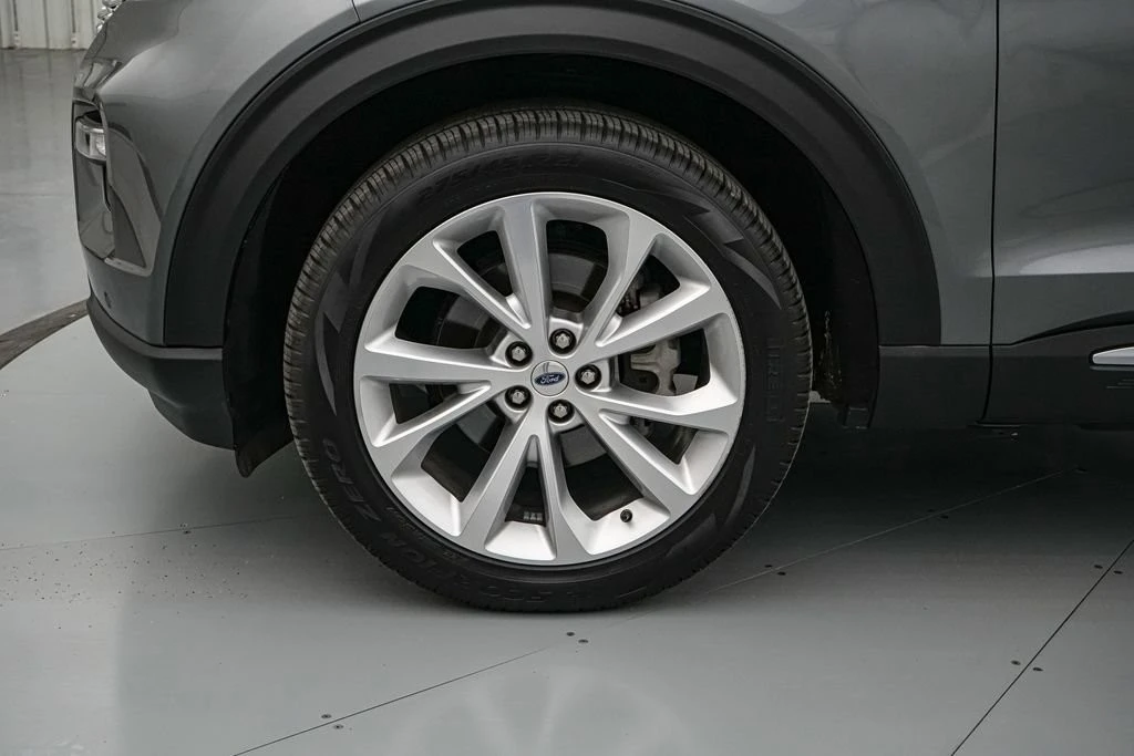 2023 Ford Explorer 6th Gen - Image 11 of 21