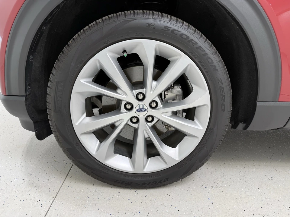 2023 Ford Explorer 6th Gen - Image 11 of 21