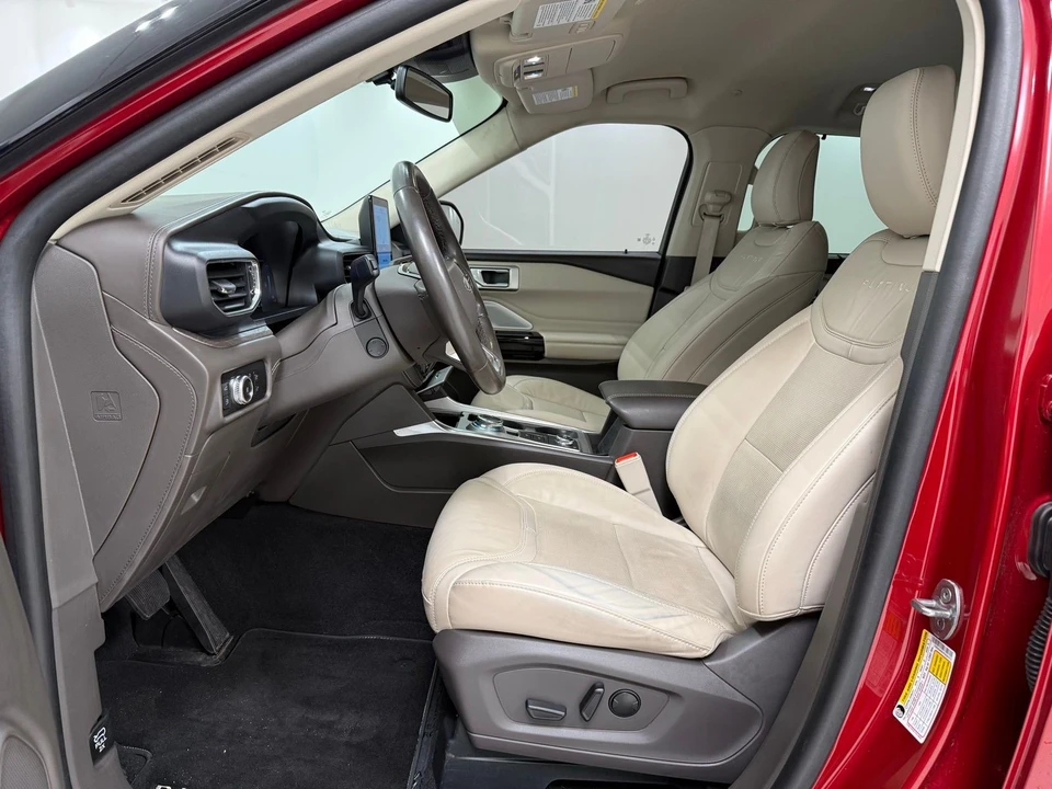 2023 Ford Explorer 6th Gen - Image 14 of 21
