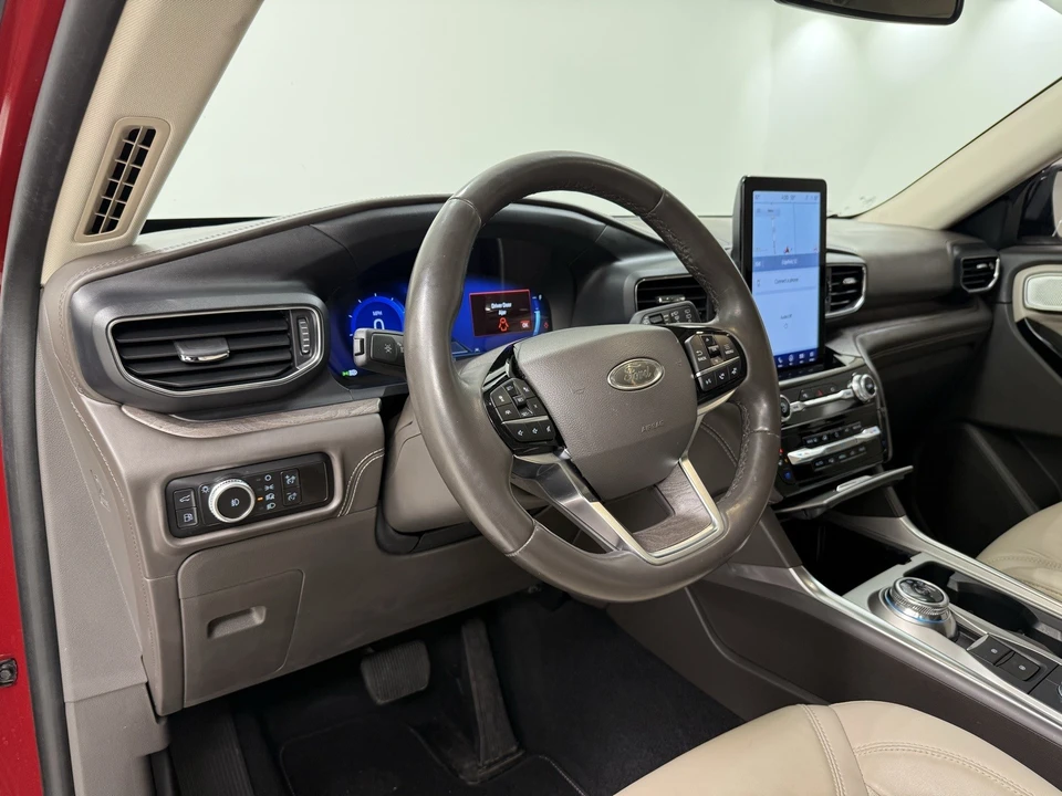 2023 Ford Explorer 6th Gen - Image 15 of 21