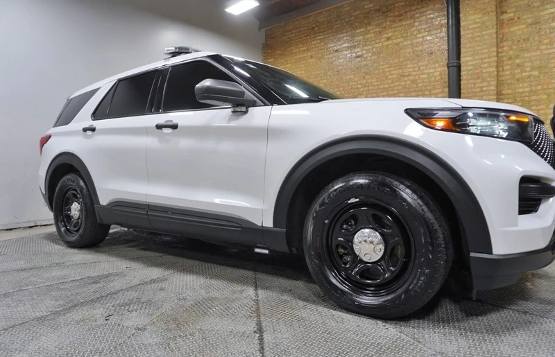 2023 Ford Explorer 6th Gen - Image 8 of 12