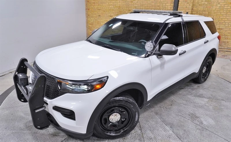 2023 Ford Explorer 6th Gen - Image 2 of 12