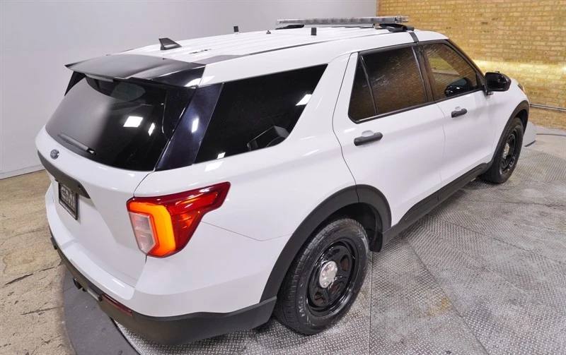 2023 Ford Explorer 6th Gen - Image 11 of 12