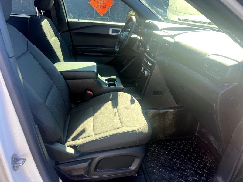 2023 Ford Explorer 6th Gen - Image 10 of 21
