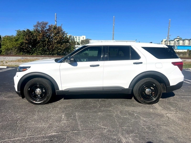 2023 Ford Explorer 6th Gen - Image 4 of 21