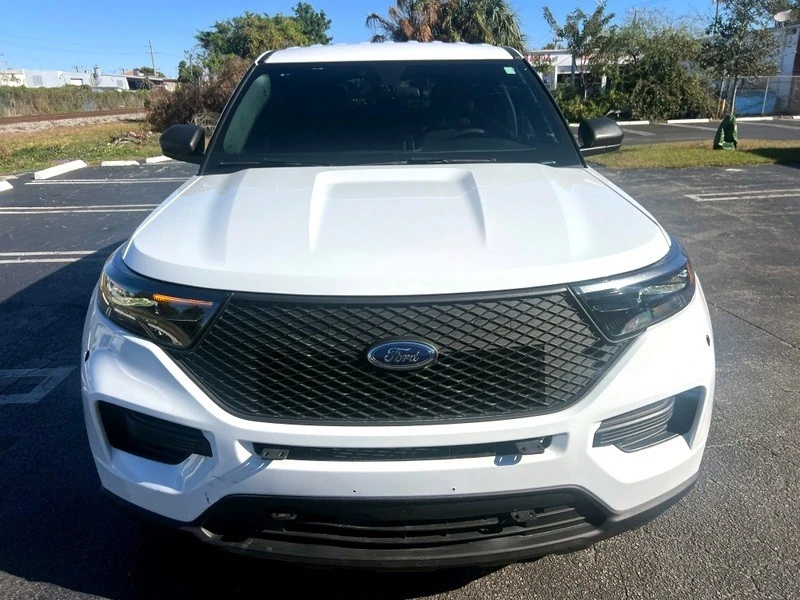2023 Ford Explorer 6th Gen - Image 2 of 21