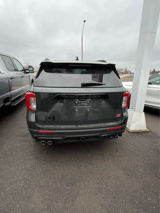 2023 Ford Explorer 6th Gen - Image 4 of 14