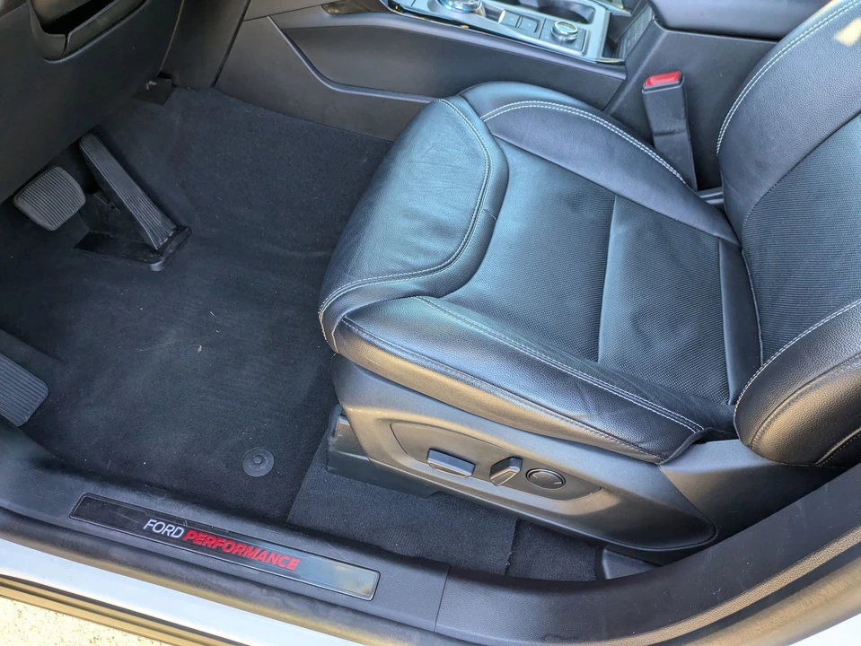 2023 Ford Explorer 6th Gen - Image 12 of 12