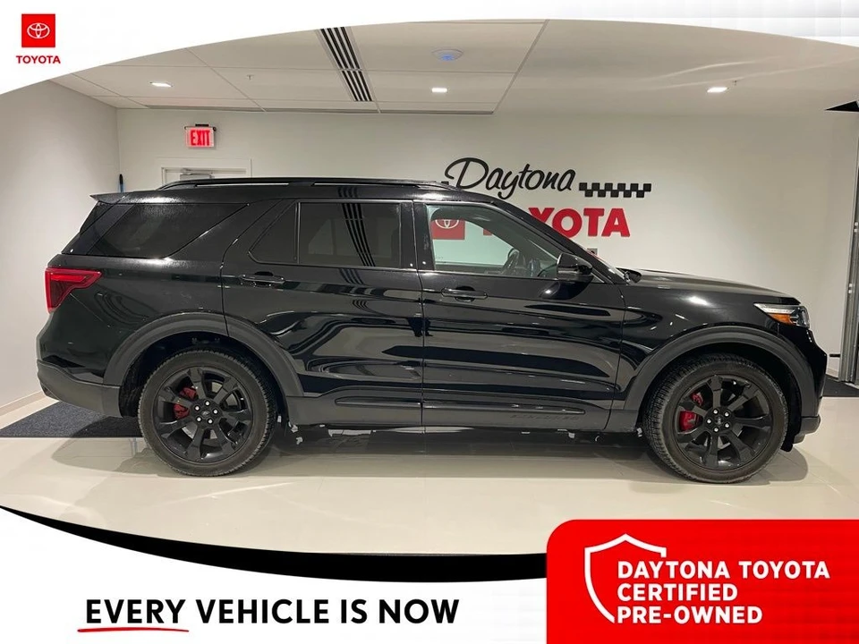 2023 Ford Explorer 6th Gen - Image 8 of 10