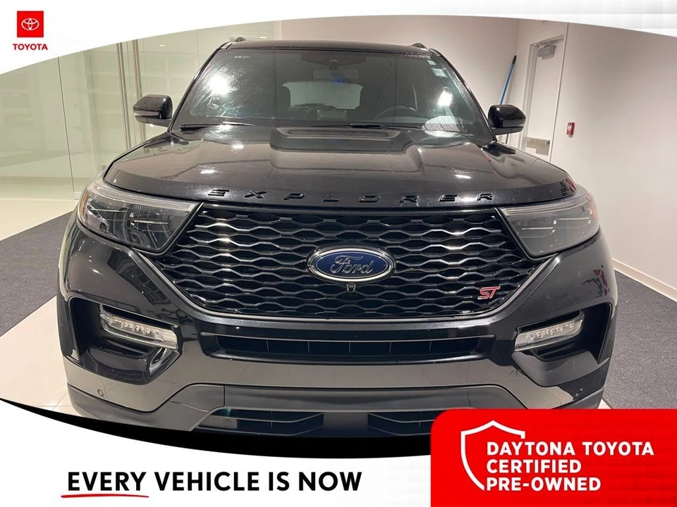 2023 Ford Explorer 6th Gen - Image 2 of 10