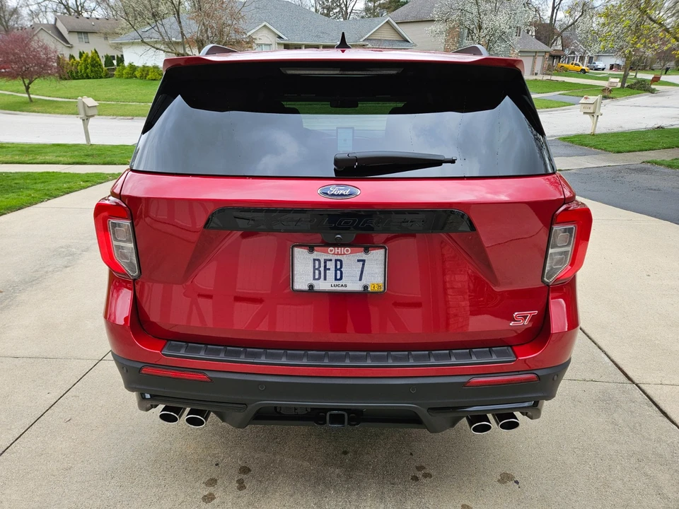 2023 Ford Explorer 6th Gen - Image 11 of 21