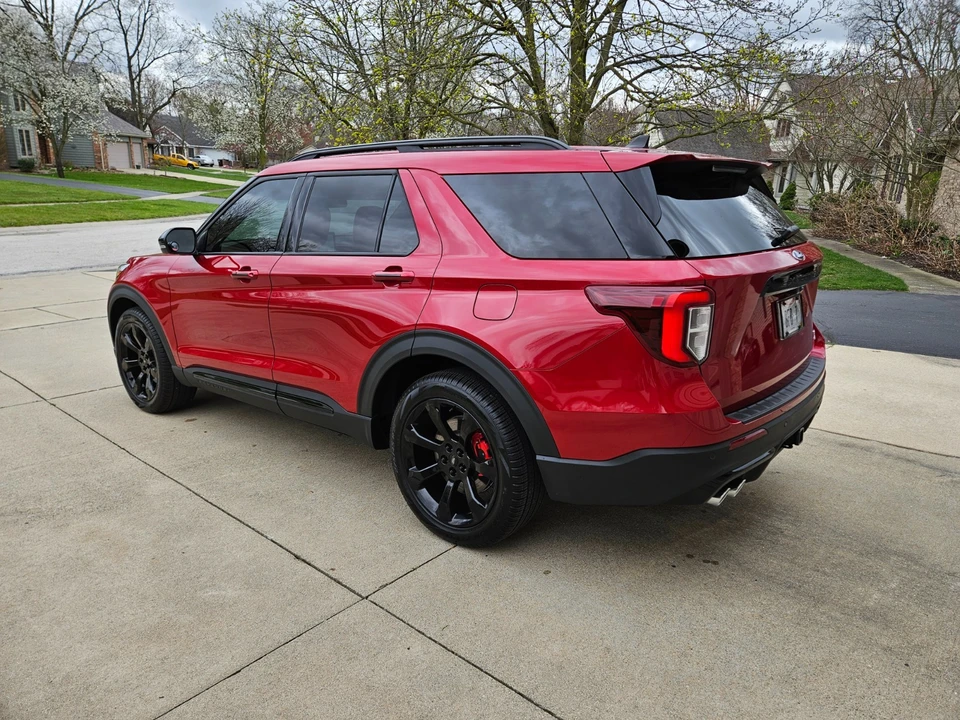 2023 Ford Explorer 6th Gen - Image 3 of 21