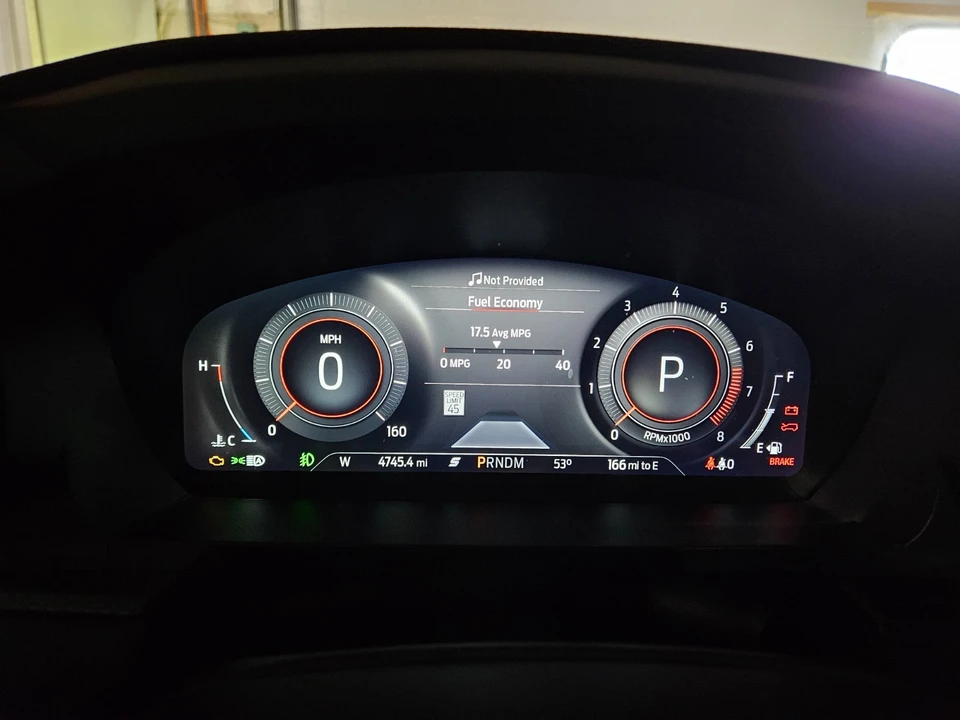 2023 Ford Explorer 6th Gen - Image 14 of 21