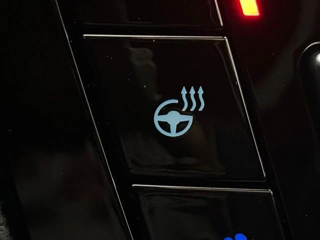 2023 Ford Explorer 6th Gen - Image 8 of 12