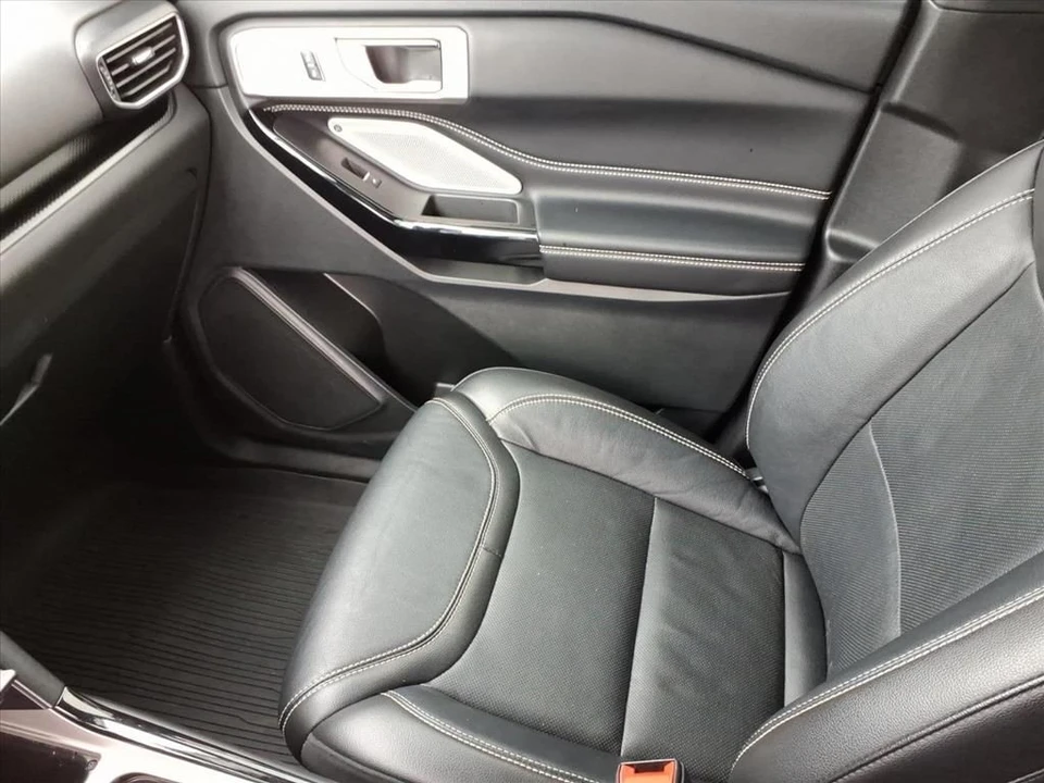 2023 Ford Explorer 6th Gen - Image 21 of 21