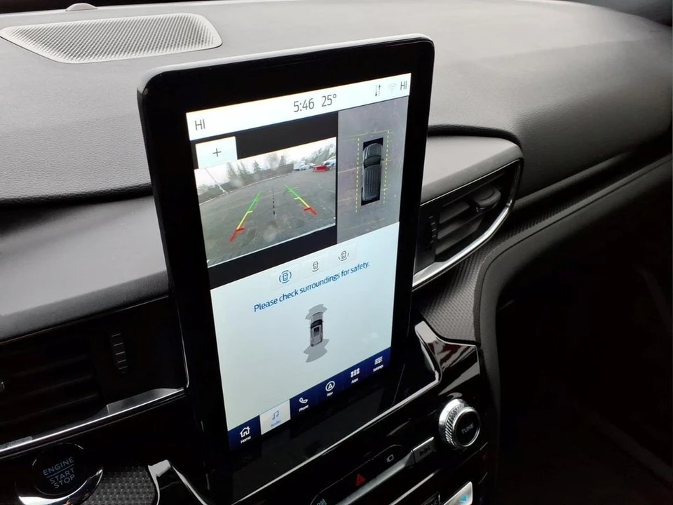 2023 Ford Explorer 6th Gen - Image 8 of 28