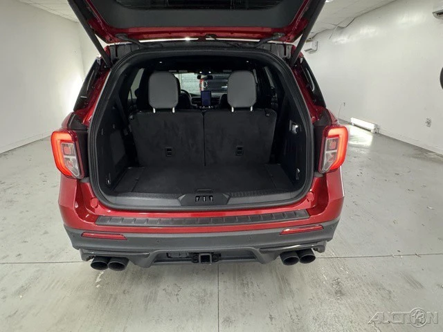 2023 Ford Explorer 6th Gen - Image 6 of 12