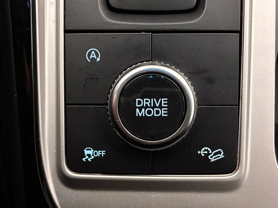 2023 Ford Explorer 6th Gen - Image 4 of 12