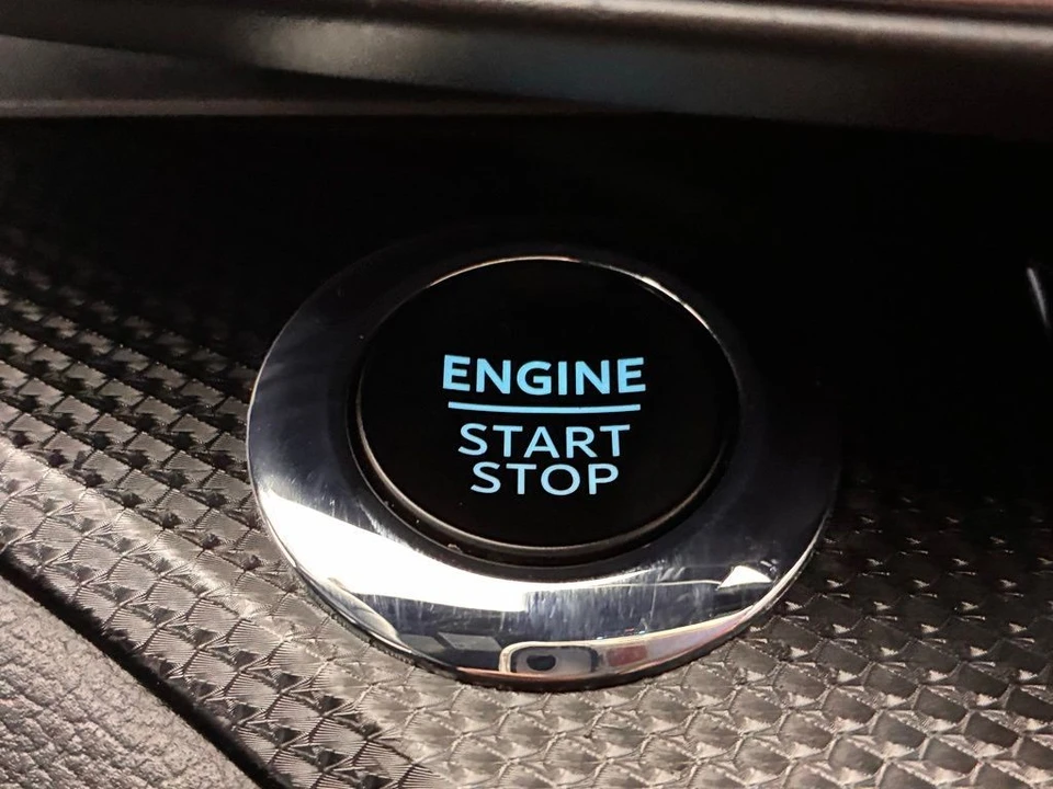 2023 Ford Explorer 6th Gen - Image 3 of 12