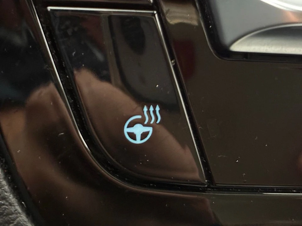 2023 Ford Explorer 6th Gen - Image 8 of 12