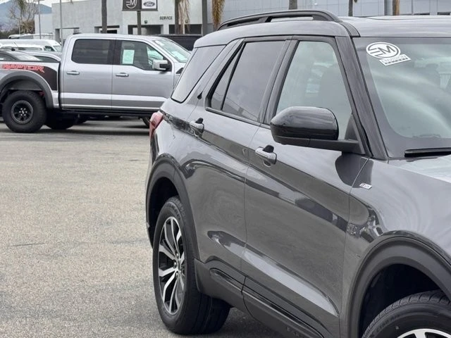 2023 Ford Explorer 6th Gen - Image 6 of 21