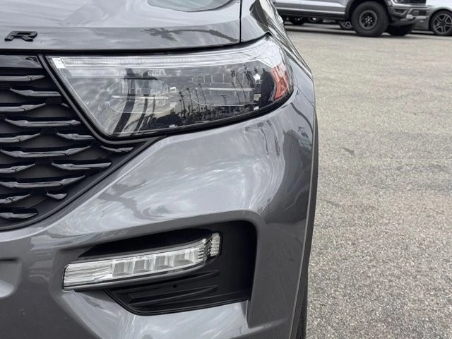 2023 Ford Explorer 6th Gen - Image 9 of 21
