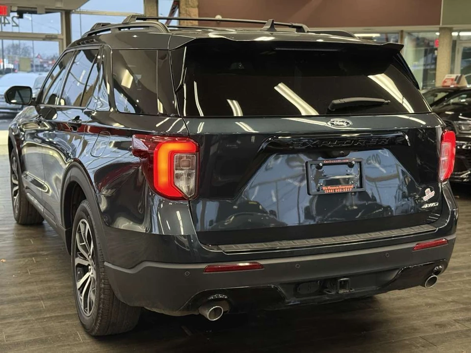 2023 Ford Explorer 6th Gen - Image 12 of 21