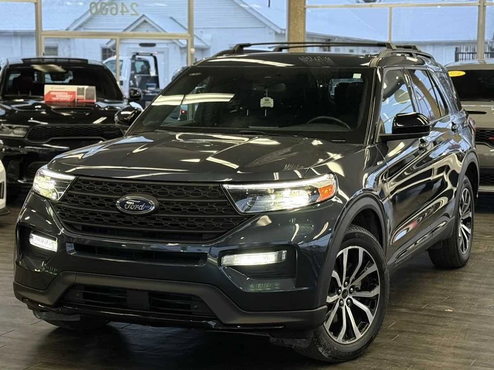 2023 Ford Explorer 6th Gen - Image 7 of 21