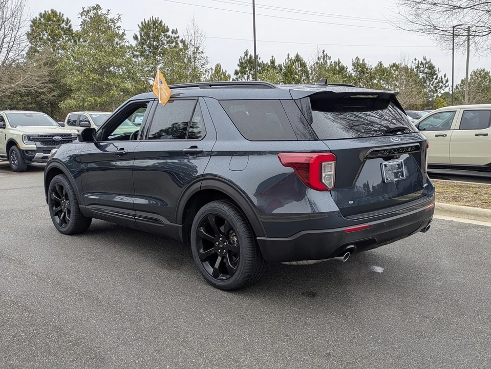 2023 Ford Explorer 6th Gen - Image 6 of 21