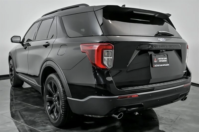 2023 Ford Explorer 6th Gen - Image 9 of 21