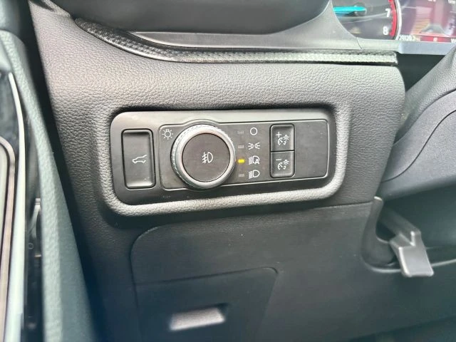 2023 Ford Explorer 6th Gen - Image 19 of 21