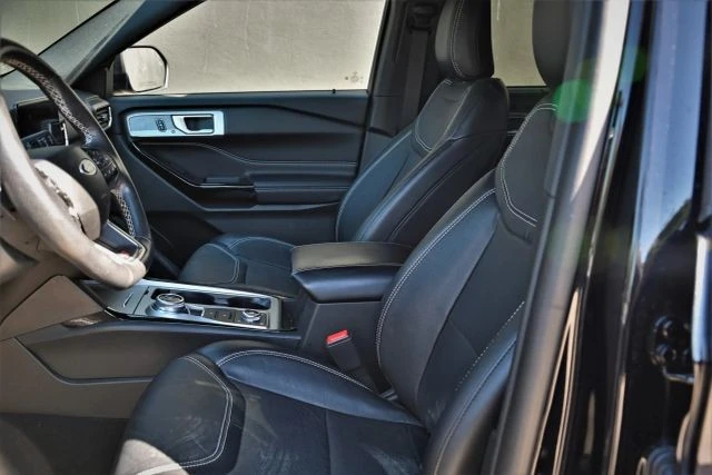 2023 Ford Explorer 6th Gen - Image 15 of 21