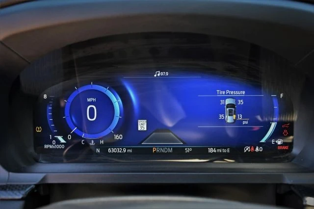 2023 Ford Explorer 6th Gen - Image 9 of 21