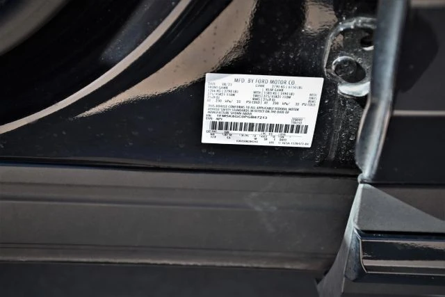 2023 Ford Explorer 6th Gen - Image 21 of 21