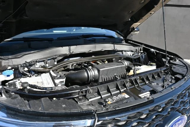 2023 Ford Explorer 6th Gen - Image 20 of 21