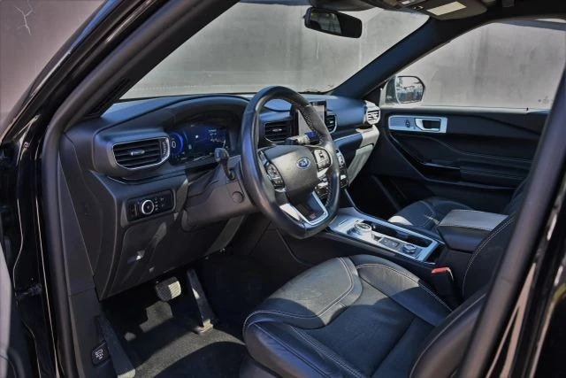 2023 Ford Explorer 6th Gen - Image 14 of 21