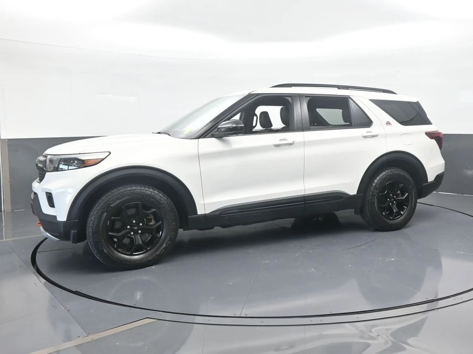 2023 Ford Explorer 6th Gen - Image 2 of 12