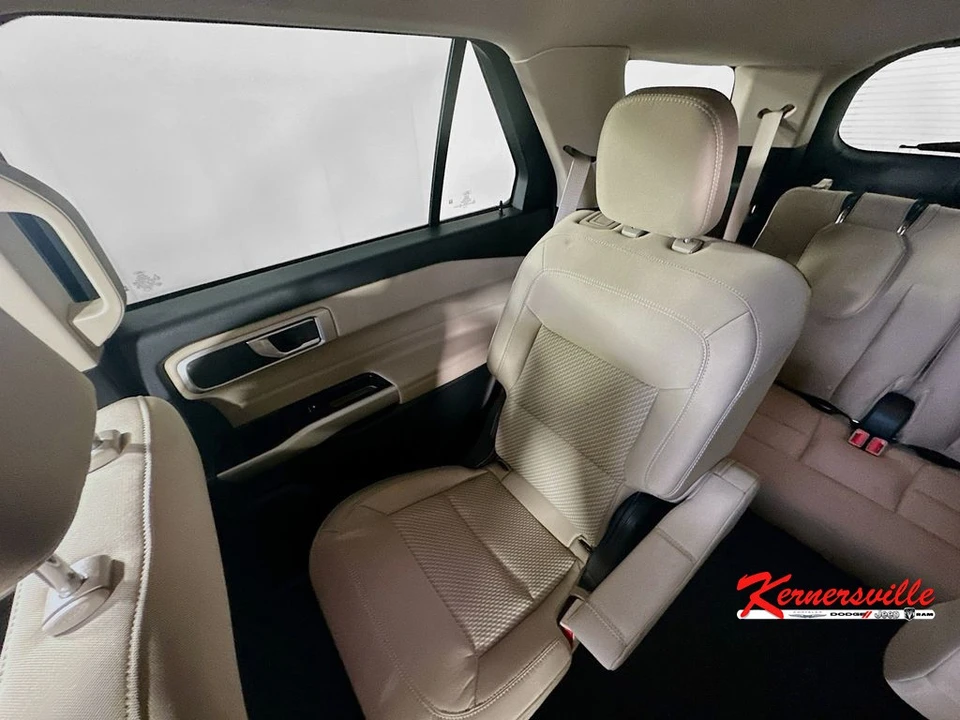 2023 Ford Explorer 6th Gen - Image 12 of 21