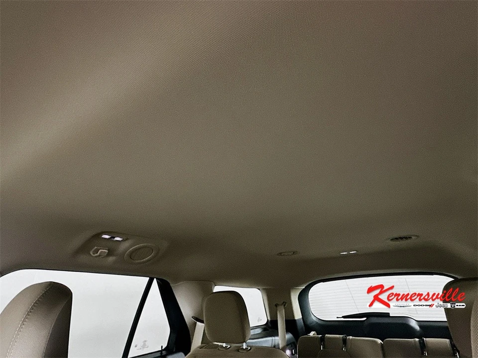 2023 Ford Explorer 6th Gen - Image 20 of 21