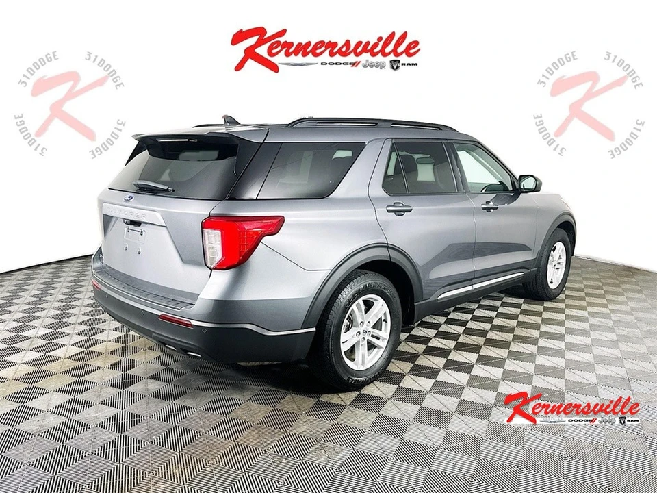 2023 Ford Explorer 6th Gen - Image 7 of 12