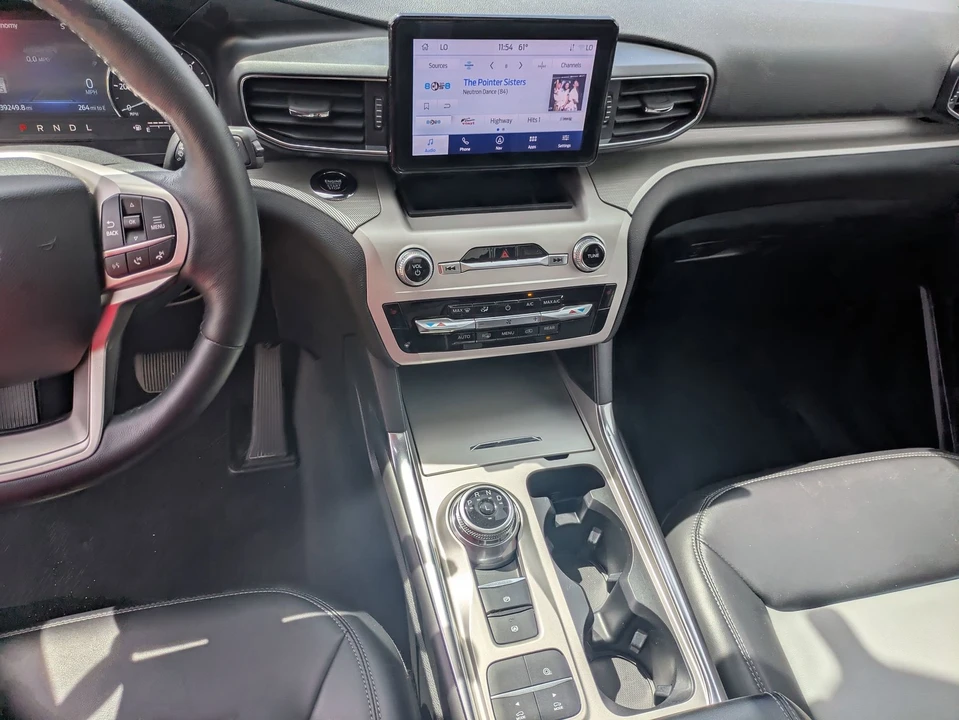 2023 Ford Explorer 6th Gen - Image 22 of 31