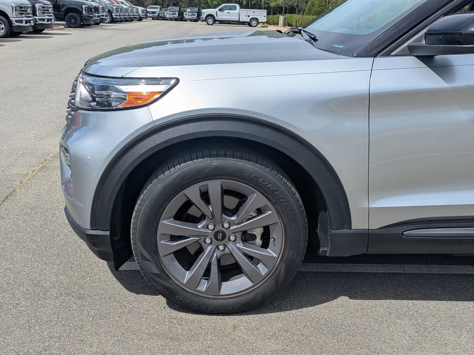 2023 Ford Explorer 6th Gen - Image 11 of 31